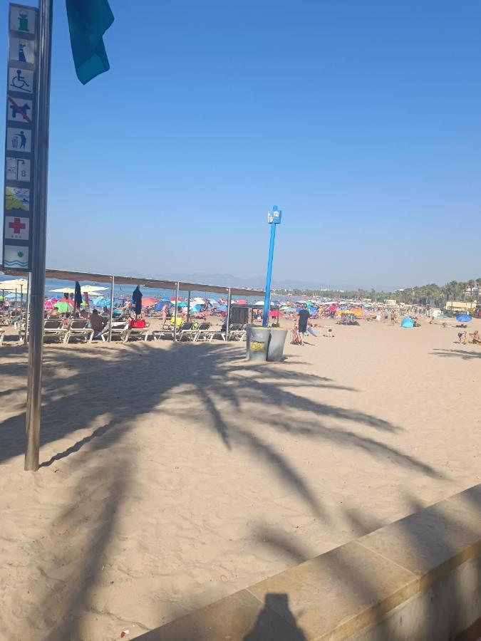 Chez Chantal 3 Chambres Au Centre Touristique De Salou Avec Garage 外观 照片