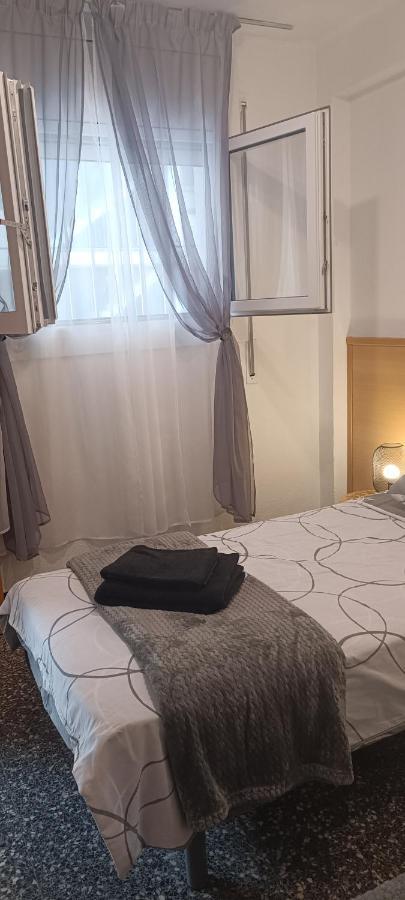 Chez Chantal 3 Chambres Au Centre Touristique De Salou Avec Garage 外观 照片