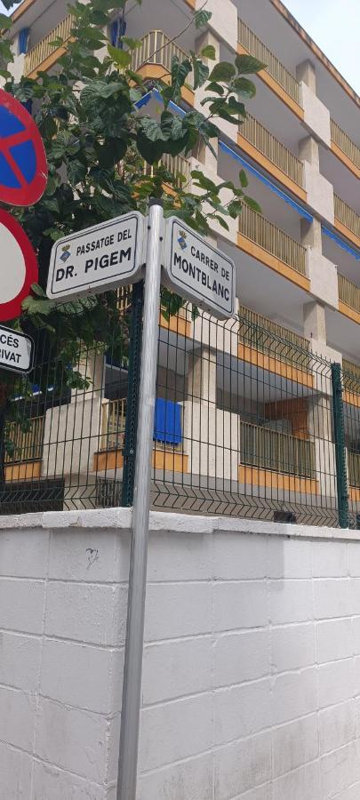 Chez Chantal 3 Chambres Au Centre Touristique De Salou Avec Garage 外观 照片